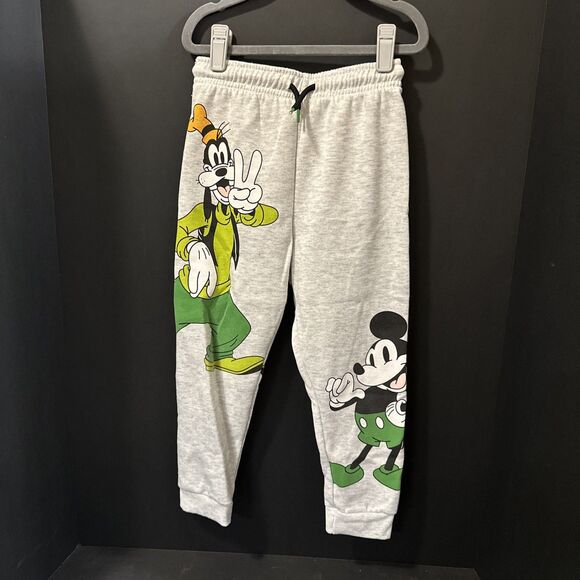 Disney Mickey And Friends 5T Toddler Sweatsuit St. Patrick’s Day Mickey & More - Picture 4 of 7